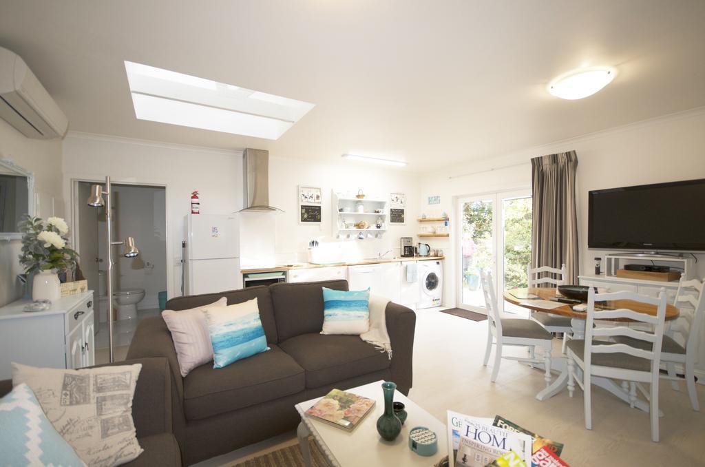 Castlewood Cottage Company Bay Bagian luar foto